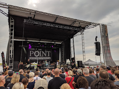 Hollywood Casino Amphitheater thumb 3